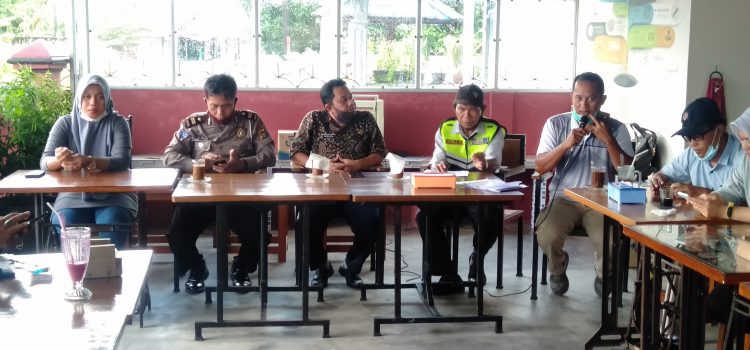 FLLAJ MENGGELAR ACARA PRA RAPAT BULANAN